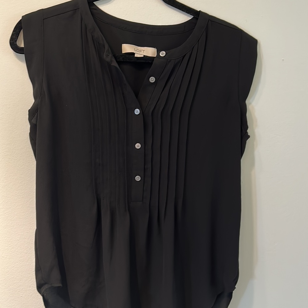 sleeveless black blouse, size small - Picture 2 of 6
